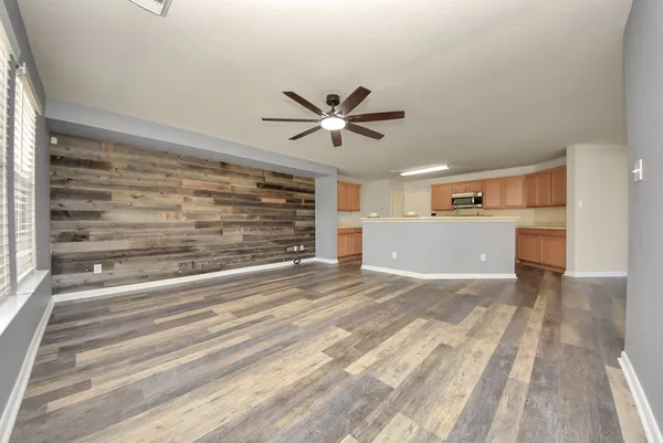 $319,900 | 19730 Moose Cove Court, Tomball, TX 77375