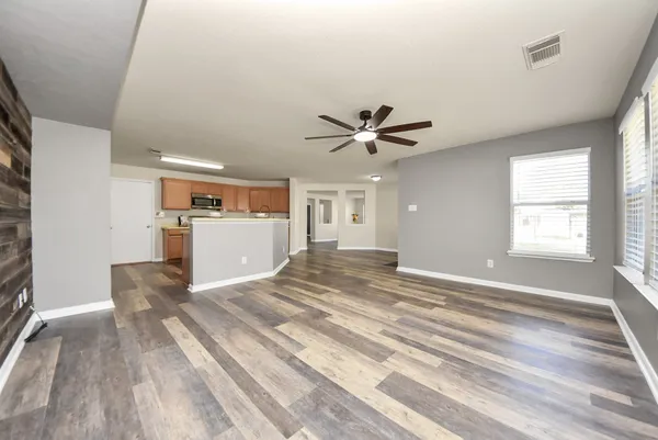 $319,900 | 19730 Moose Cove Court, Tomball, TX 77375