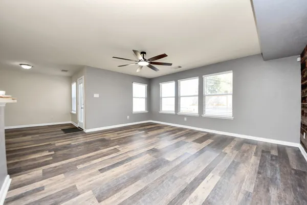 $319,900 | 19730 Moose Cove Court, Tomball, TX 77375