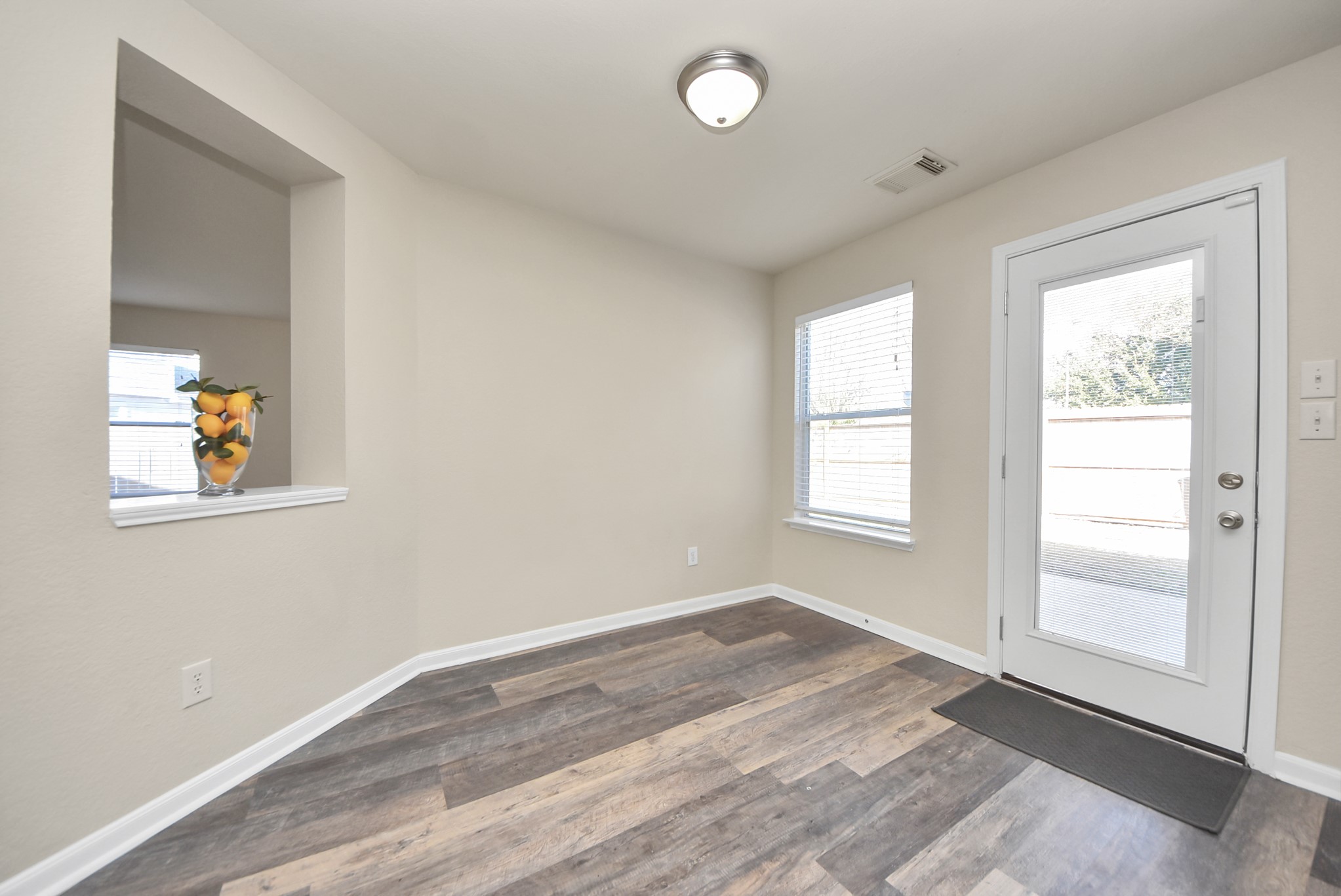 19730 Moose Cove Court Tomball, TX 77375 - Photo 18 of 38 Breakfast Area