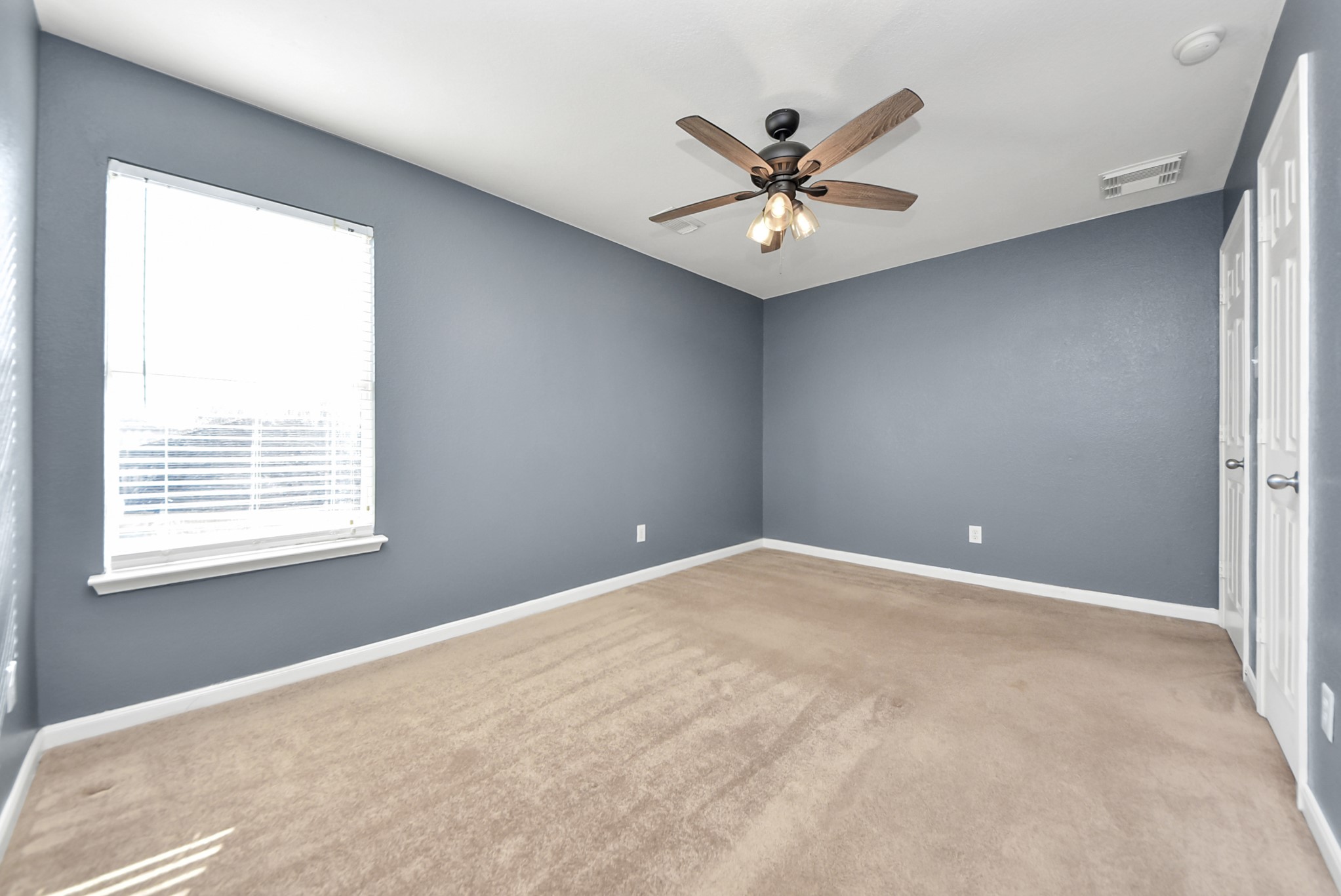 19730 Moose Cove Court Tomball, TX 77375 - Photo 33 of 38