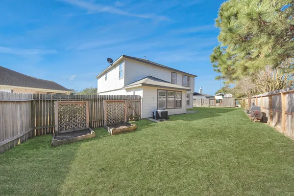 $319,900 | 19730 Moose Cove Court, Tomball, TX 77375