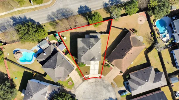 $319,900 | 19730 Moose Cove Court, Tomball, TX 77375