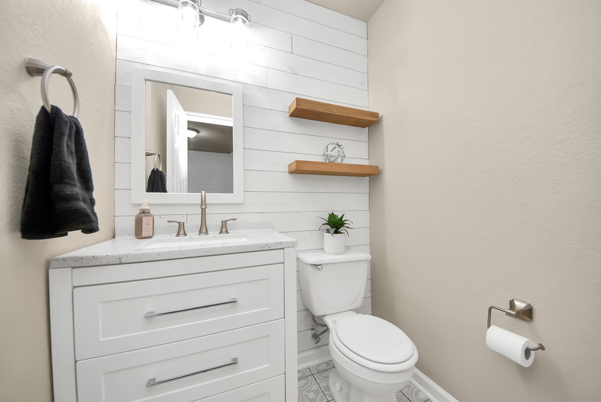 19730 Moose Cove Court Tomball, TX 77375 - Photo 7 of 38 Half Bath