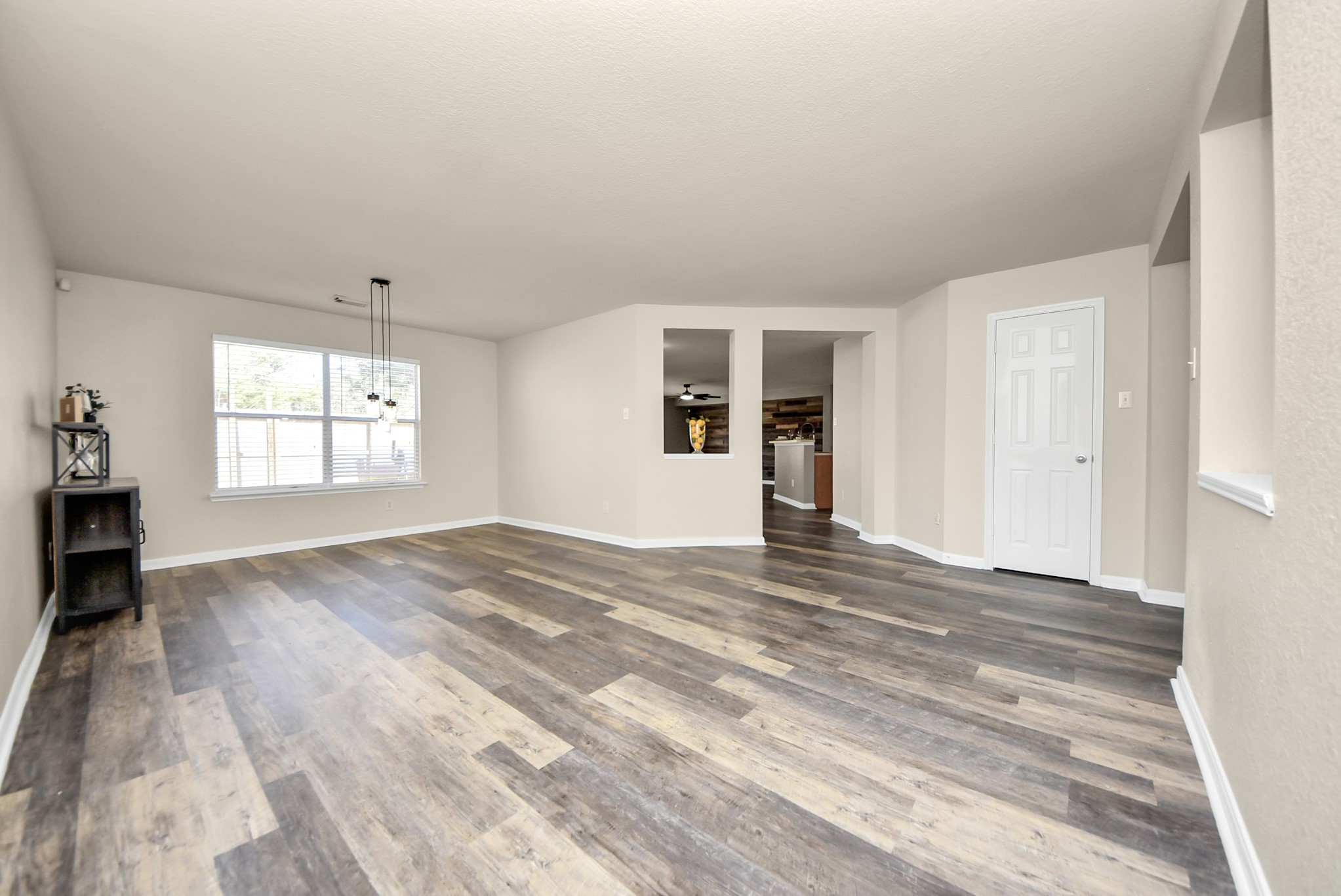 19730 Moose Cove Court Tomball, TX 77375 - Photo 8 of 38