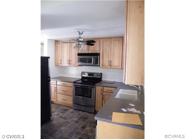 9106 Pepperidge Road Richmond, VA 23236 - Photo 2 of 10 Kitchen