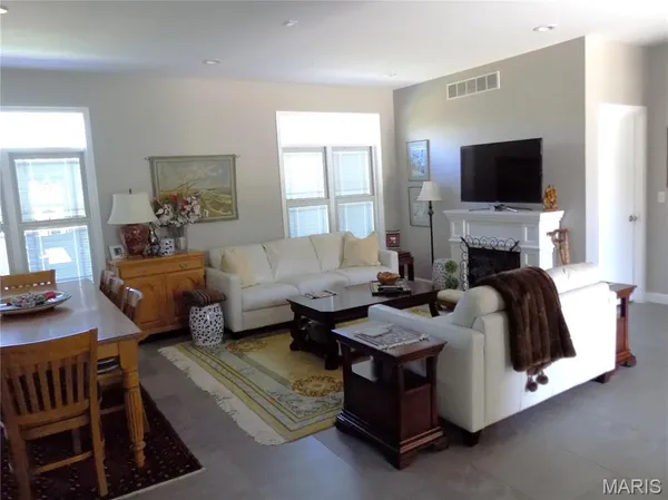 $698,500 | 1011 Carriage Lane, Rolla, MO 65401
