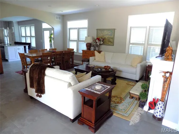 $698,500 | 1011 Carriage Lane, Rolla, MO 65401