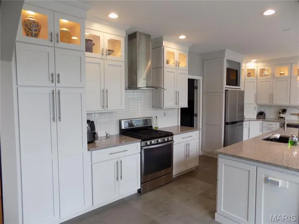 $698,500 | 1011 Carriage Lane, Rolla, MO 65401