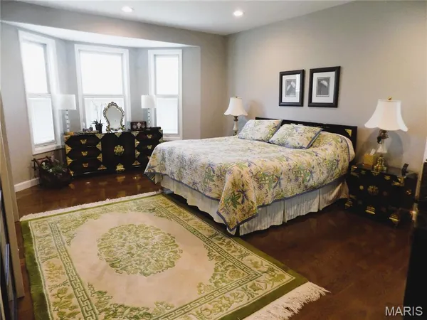 $698,500 | 1011 Carriage Lane, Rolla, MO 65401