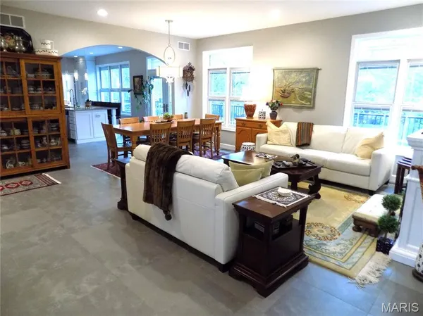 $698,500 | 1011 Carriage Lane, Rolla, MO 65401