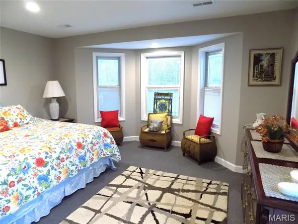 $698,500 | 1011 Carriage Lane, Rolla, MO 65401