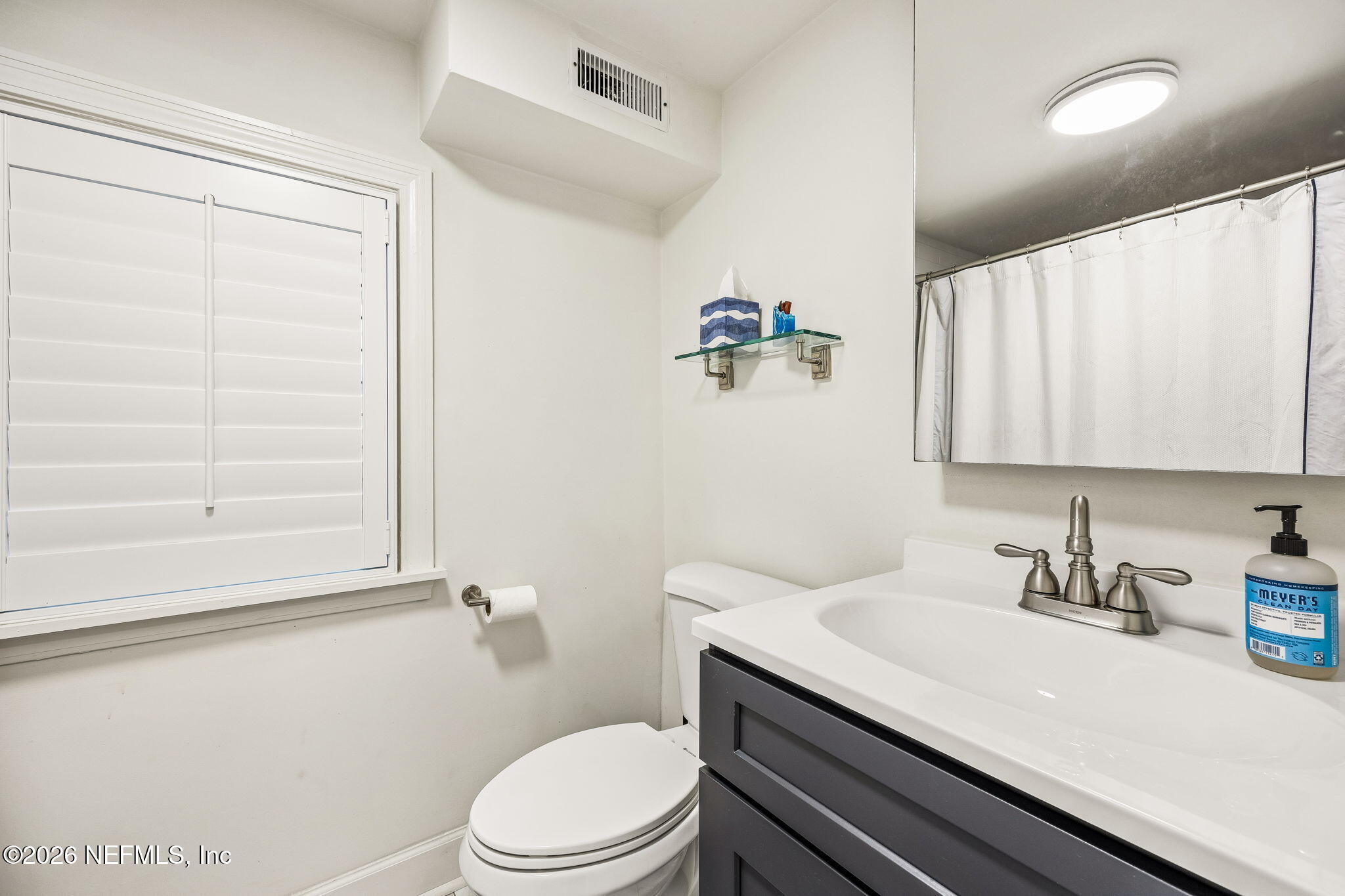5135 Pirates Cove Road Jacksonville, FL 32210 - Photo 30 of 43 Downstairs bath
