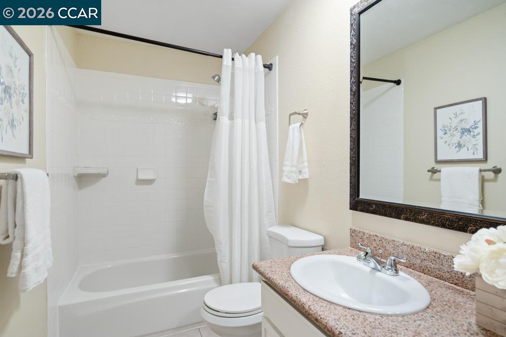 1394 Morning View Court Concord, CA 94521 - Photo 19 of 38