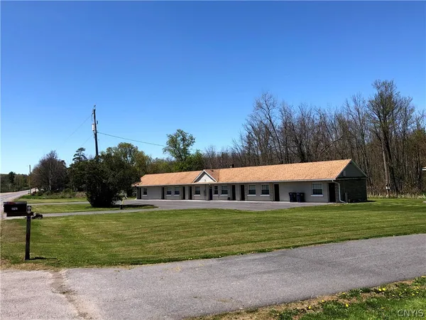 $679,900 | 7373 Highway 20, Sangerfield, NY 13480