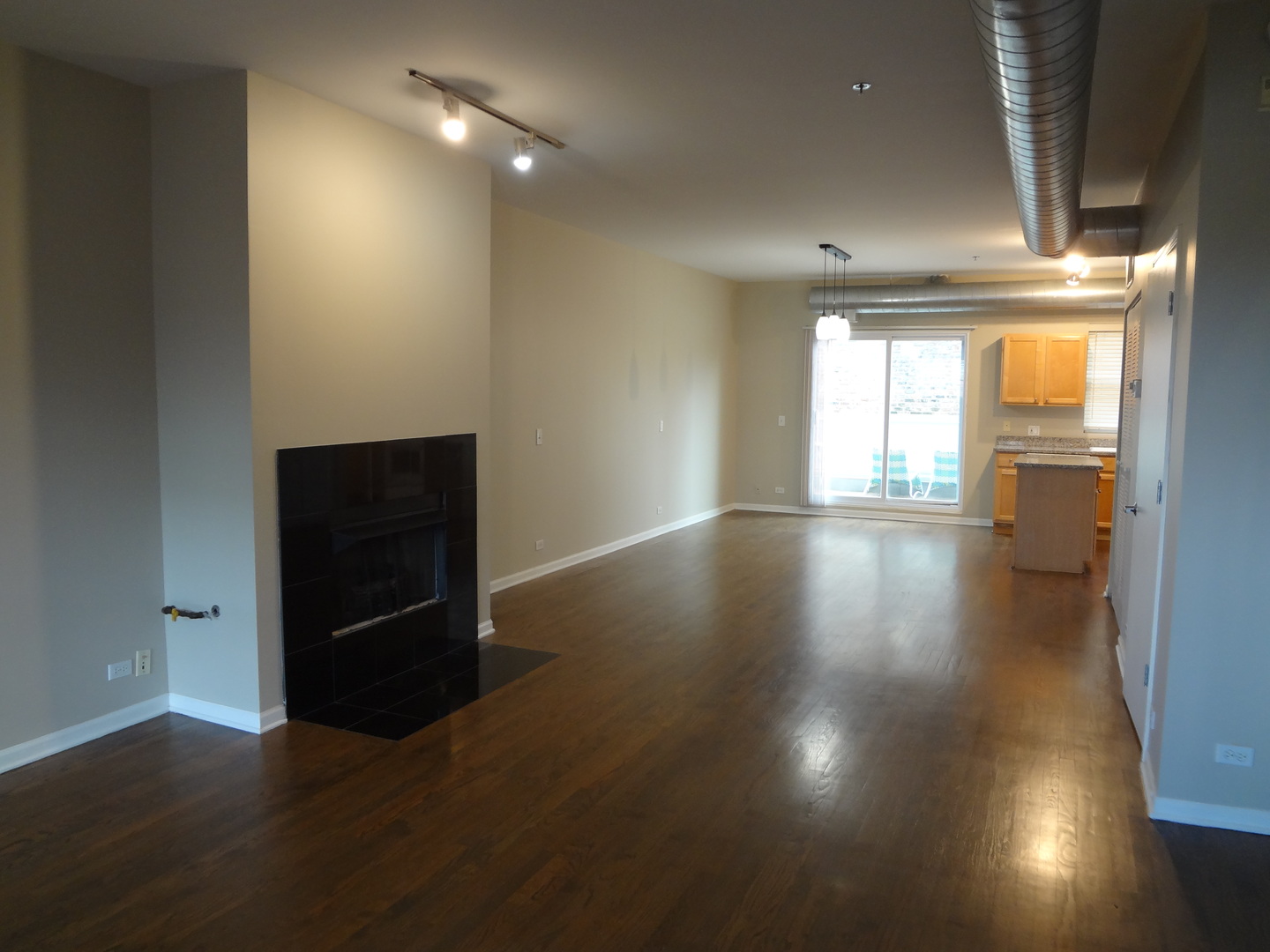 1834 Ridge Avenue, Unit 137 Evanston, IL 60201 - Photo 11 of 19