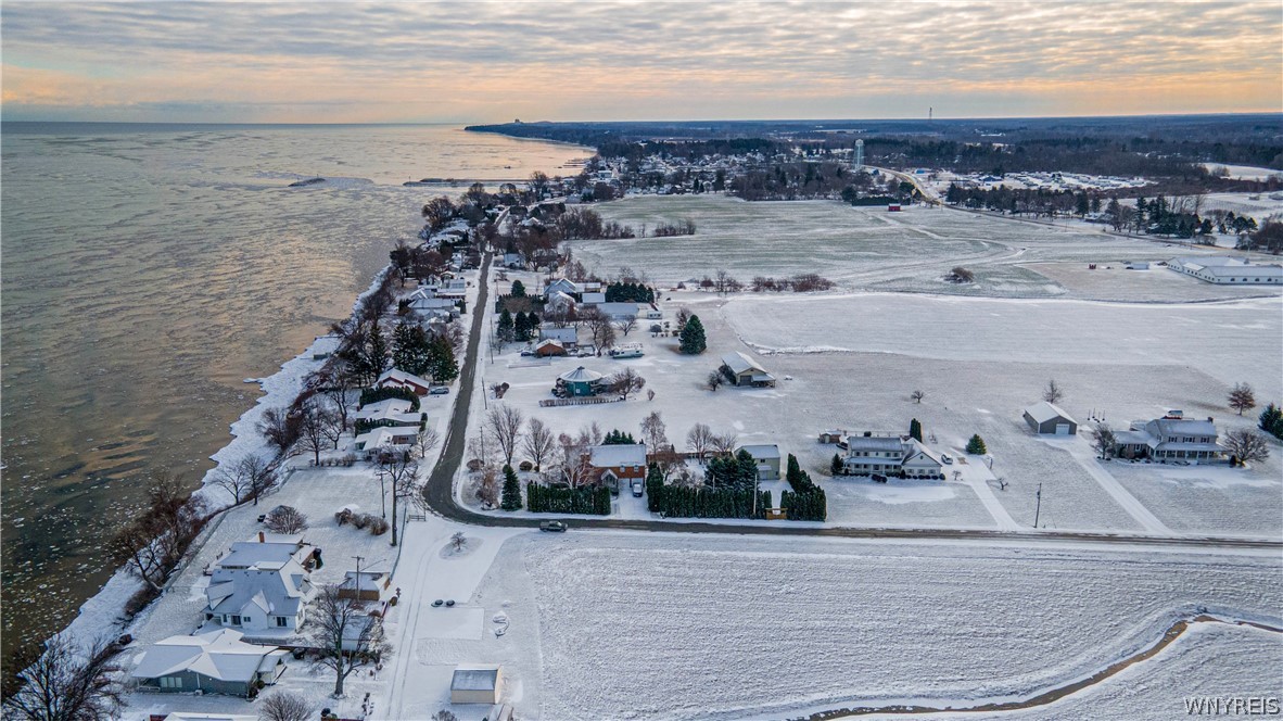 5576 W Bluff Newfane, NY 14126 - Photo 12 of 15