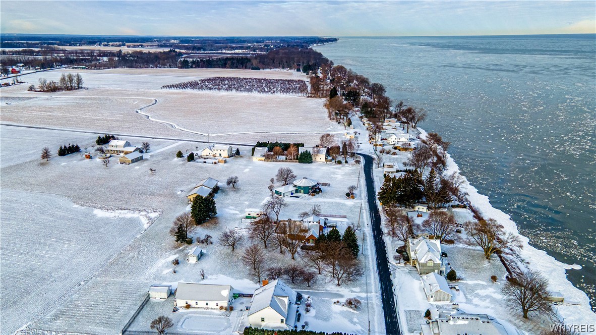 5576 W Bluff Newfane, NY 14126 - Photo 6 of 15