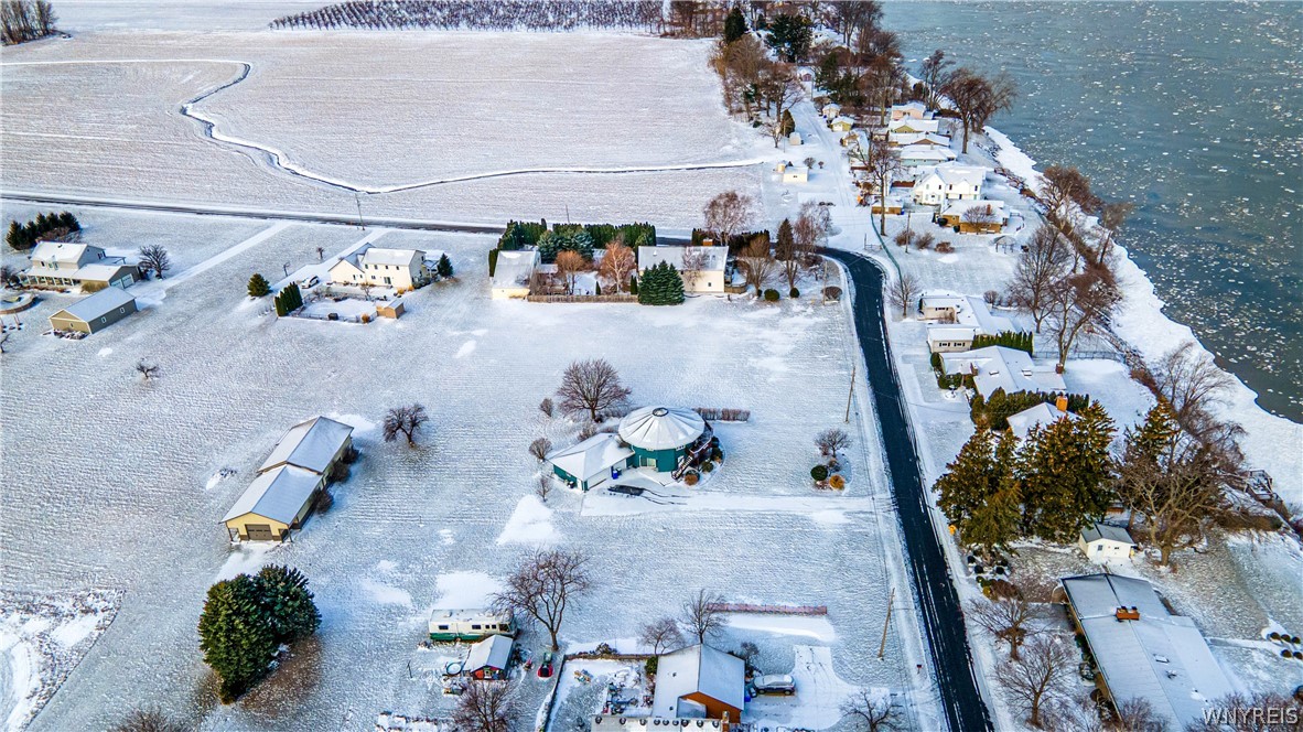 5576 W Bluff Newfane, NY 14126 - Photo 7 of 15