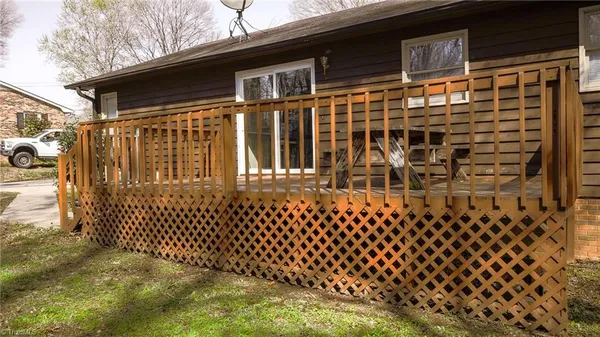 $184,900 | 303 Island Drive, Madison, NC 27025