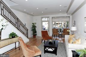 18 7th Street Northeast Washington, DC 20002 - Photo 5 of 27 a living room with furniture and wooden floor