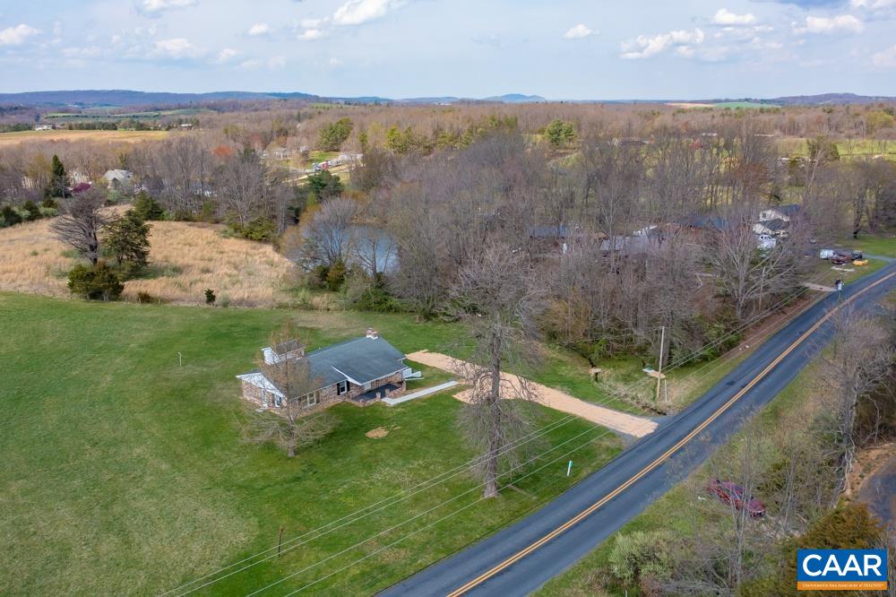 2119 Cold Springs Road Greenville, VA 24440 - Photo 3 of 24 Gallery Image 3