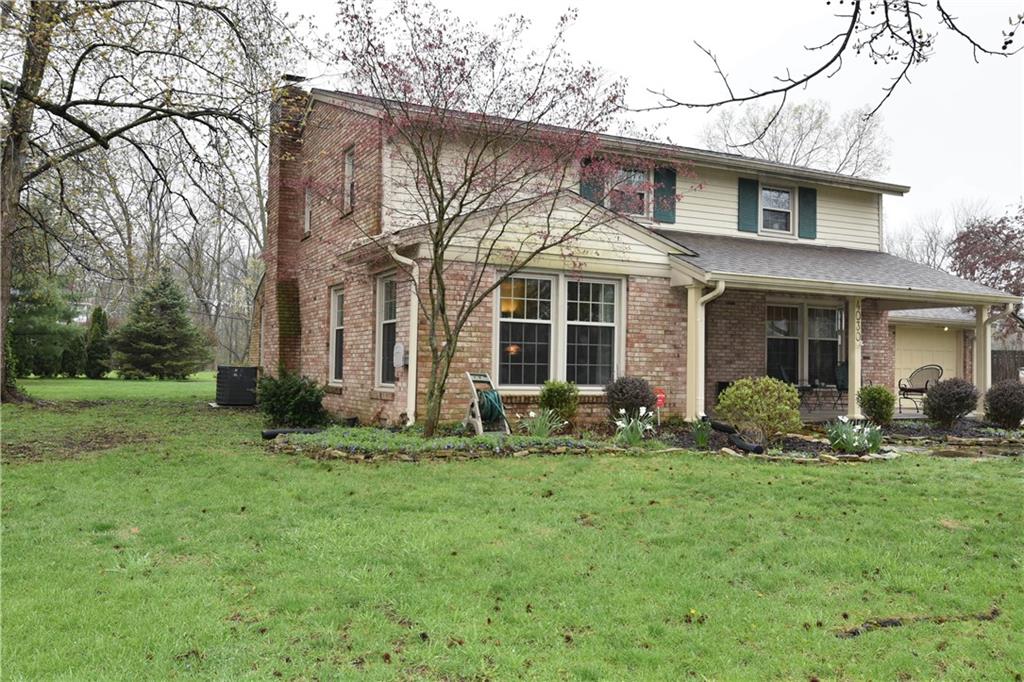 4030 North Riverside Drive Columbus, IN 47203 - Photo 2 of 26
