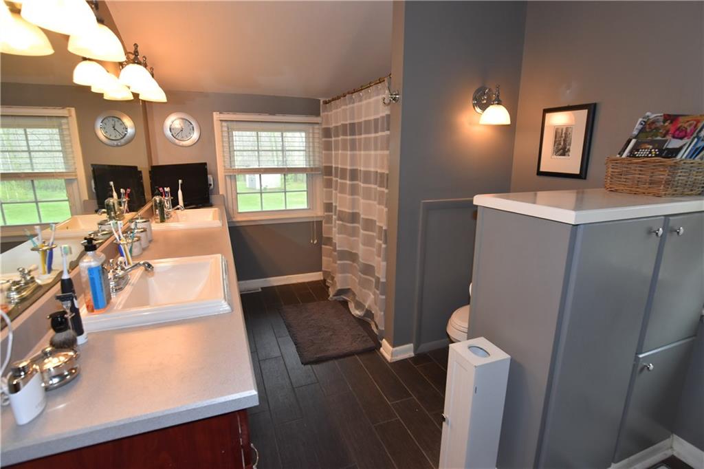 4030 North Riverside Drive Columbus, IN 47203 - Photo 18 of 26