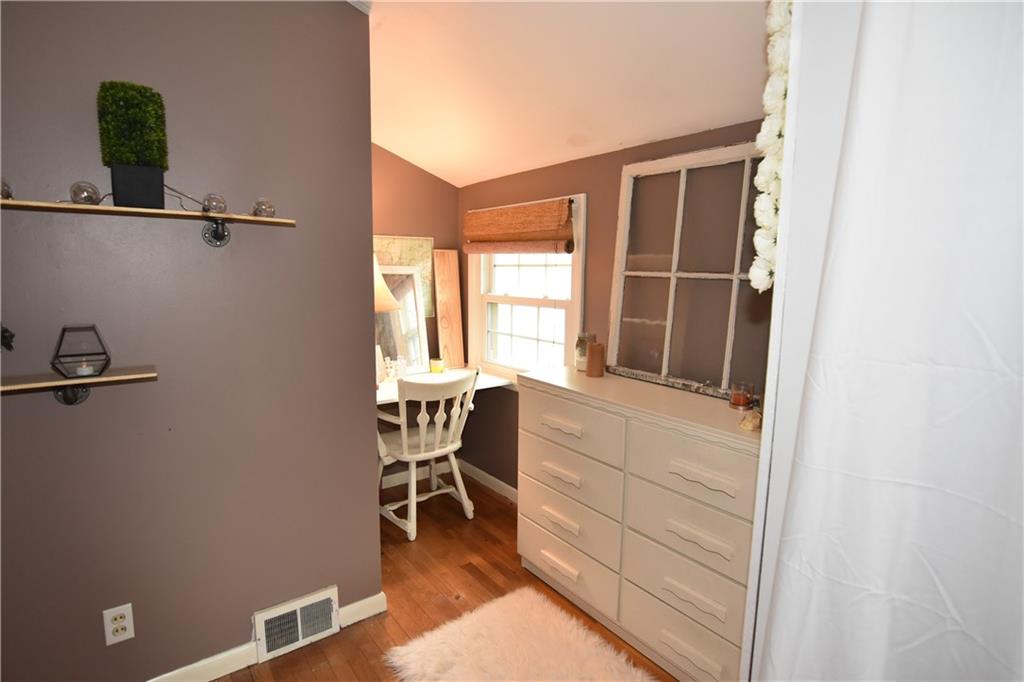 4030 North Riverside Drive Columbus, IN 47203 - Photo 21 of 26