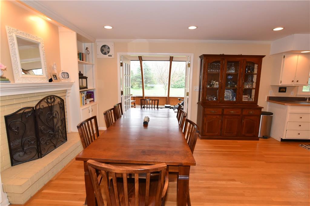 4030 North Riverside Drive Columbus, IN 47203 - Photo 7 of 26
