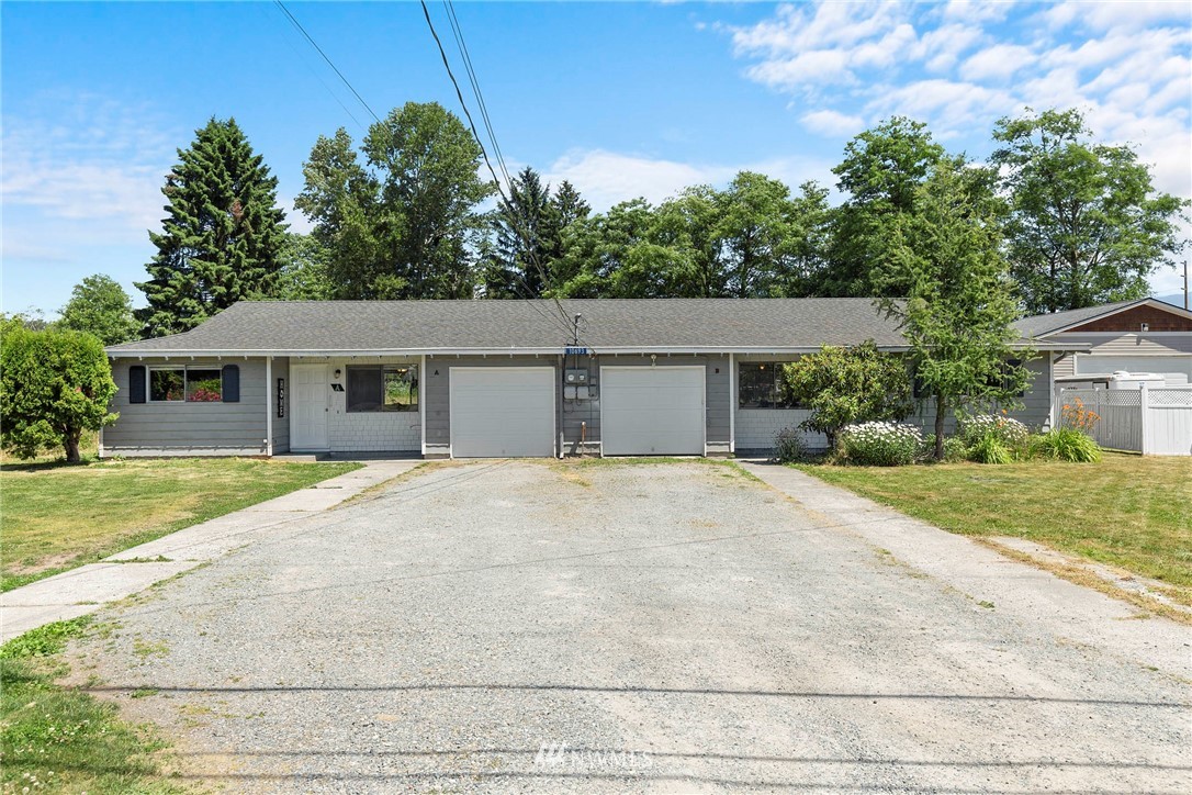 10693 District Line Road Burlington, WA 98233 - Photo 1 of 40 Gallery Image 1