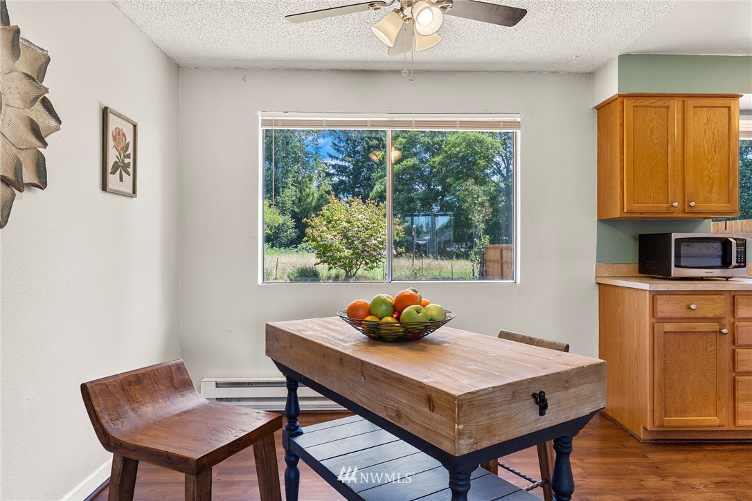 10693 District Line Road Burlington, WA 98233 - Photo 10 of 40 Gallery Image 10