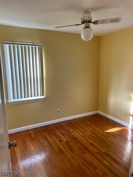 2253 Vauxhall Road Union, NJ 07083 - Photo 13 of 44