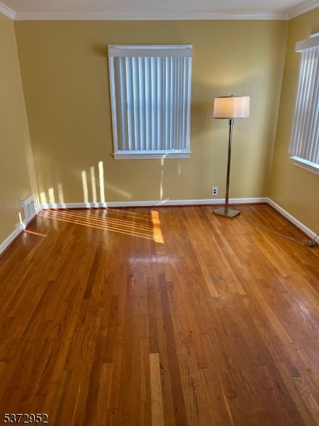 2253 Vauxhall Road Union, NJ 07083 - Photo 15 of 44