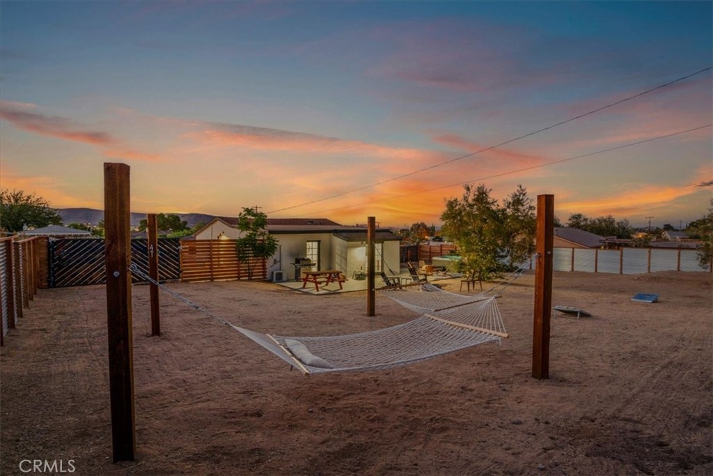 61853 Grand View Circle Joshua Tree, CA 92252 - Photo 12 of 58