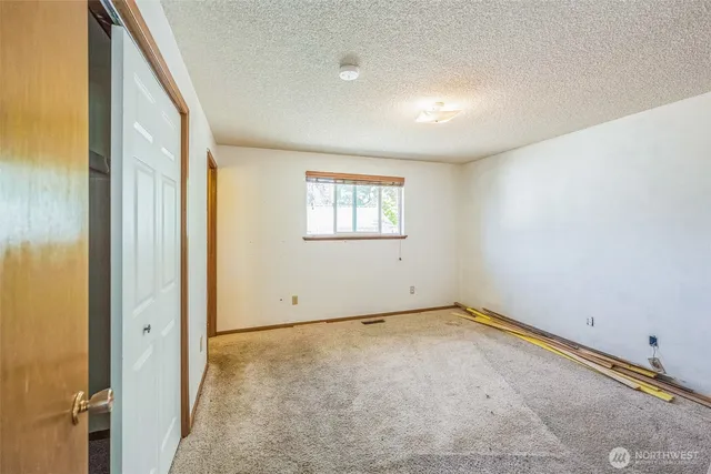 $250,000 | 1124 Camas Street, Coulee Dam, WA 99116