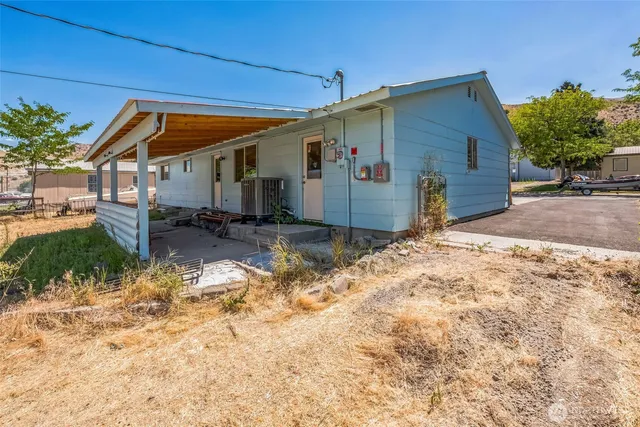 $250,000 | 1124 Camas Street, Coulee Dam, WA 99116