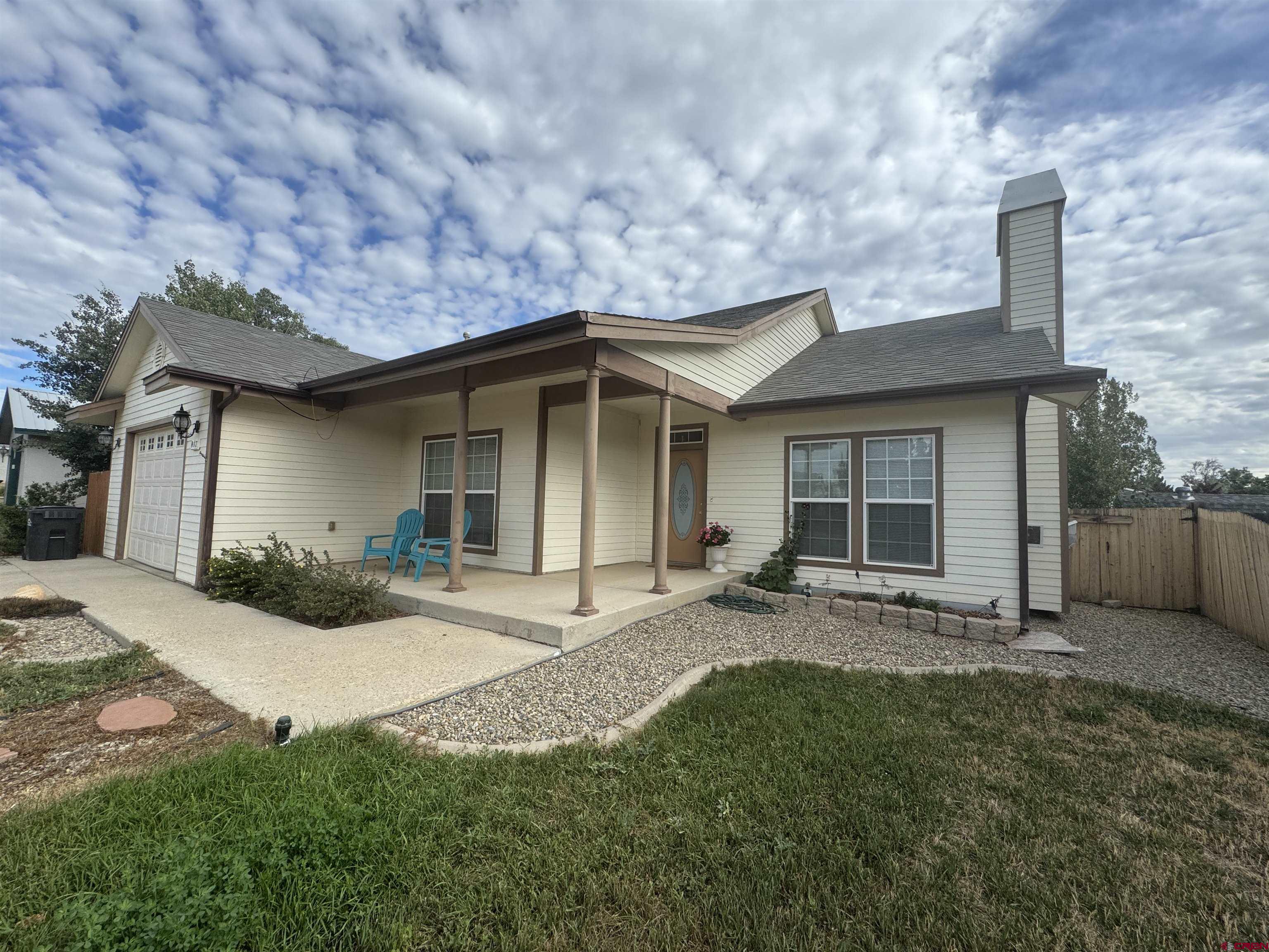 417 Angel Way Mancos, CO 81328 - Photo 2 of 32