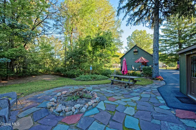 $389,000 | 7373 Church Road, Guilderland, NY 12306