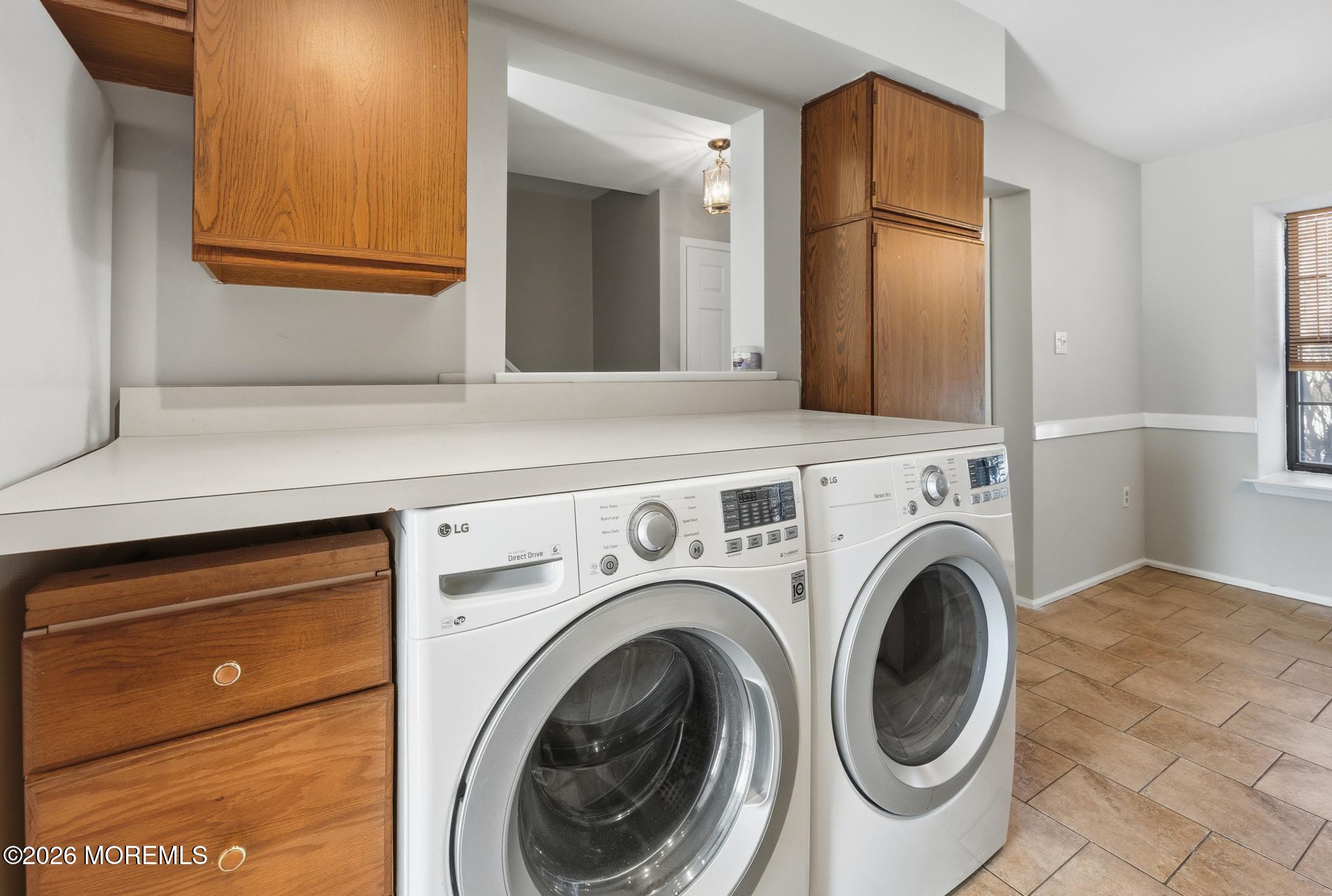 2305 Gulfstream Way Toms River, NJ 08755 - Photo 14 of 42 a view of a kitchen with washing machine