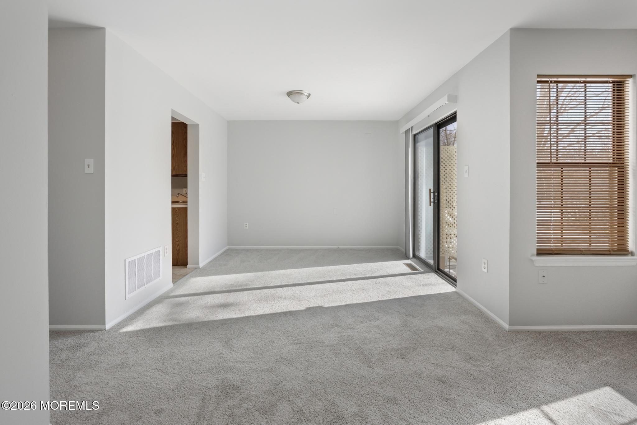2305 Gulfstream Way Toms River, NJ 08755 - Photo 20 of 42 2305 Gulfstream (20 of 39)