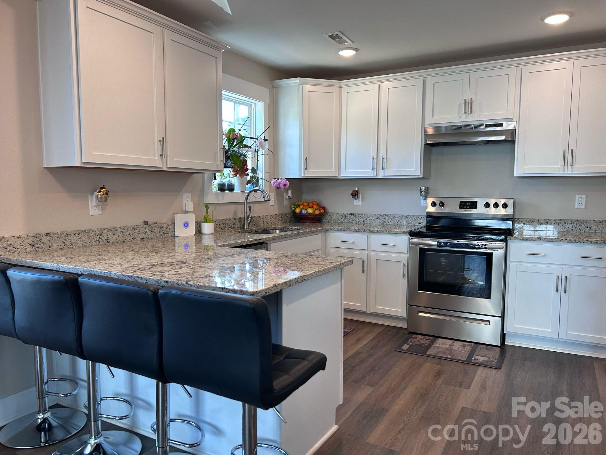 606 East Carpenter Street Dallas, NC 28034 - Photo 7 of 12
