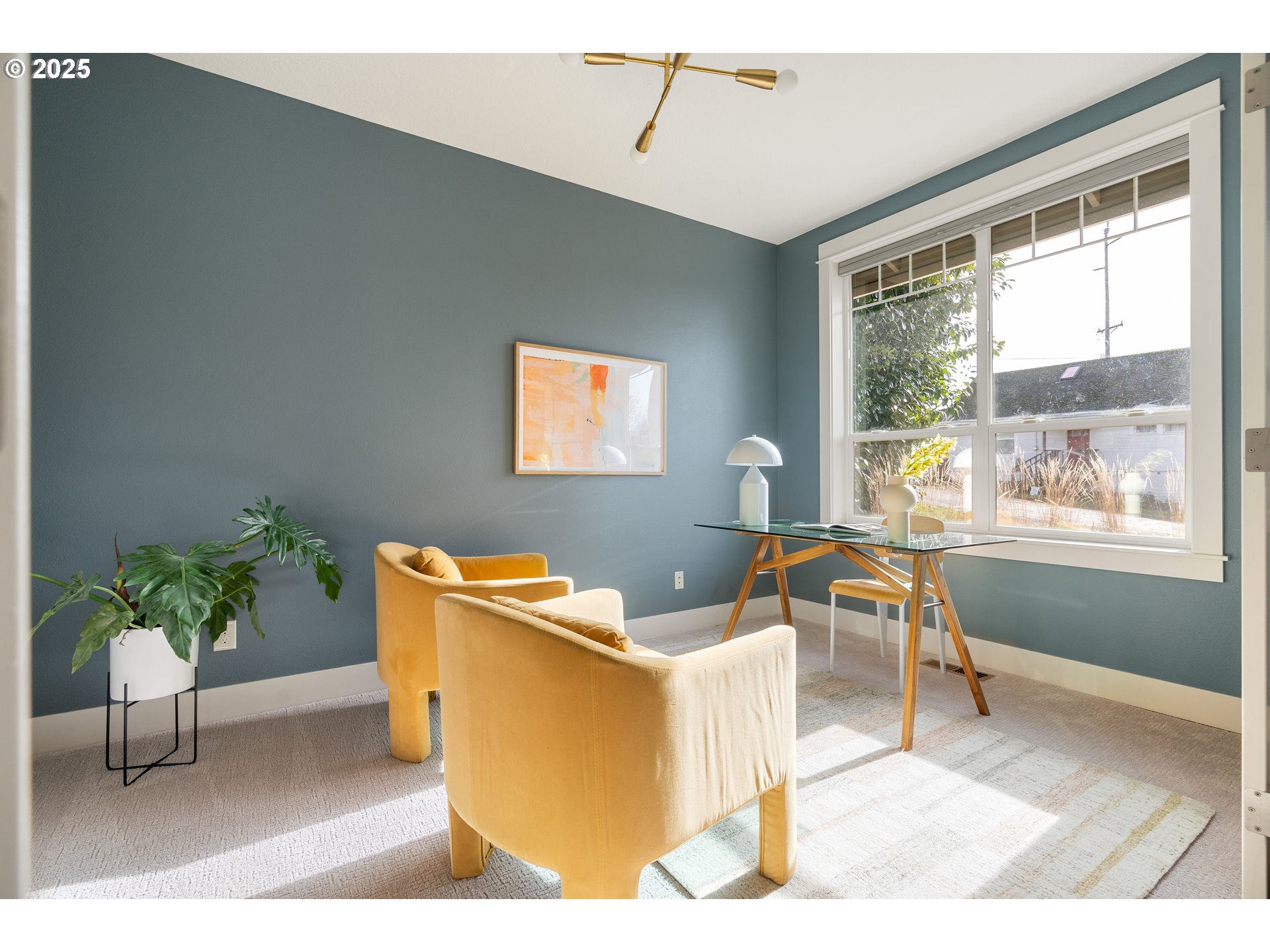 4219 Southwest Collins Street Portland, OR 97219 - Photo 3 of 48 Gallery Image 3