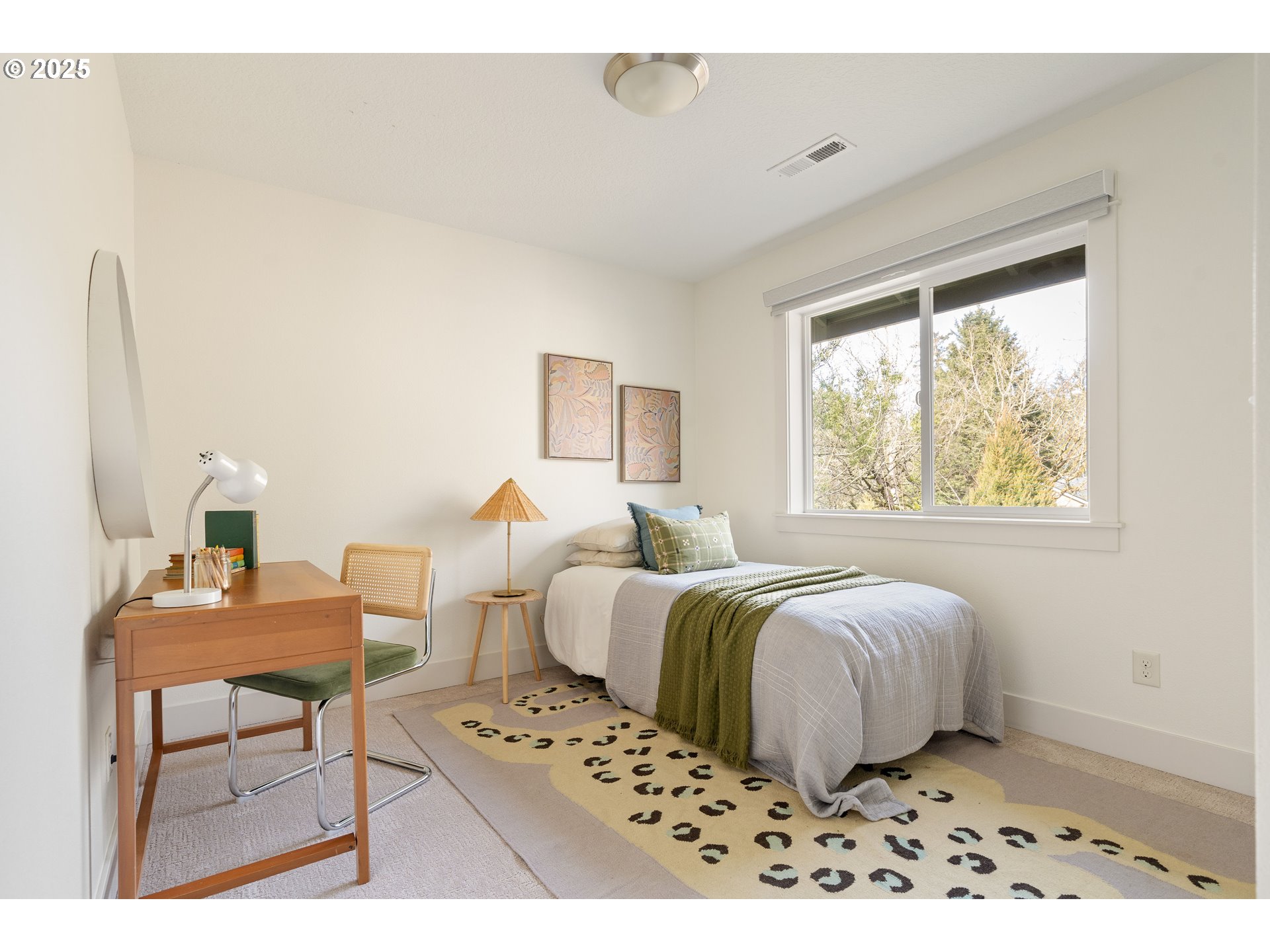 4219 Southwest Collins Street Portland, OR 97219 - Photo 31 of 48 Gallery Image 31