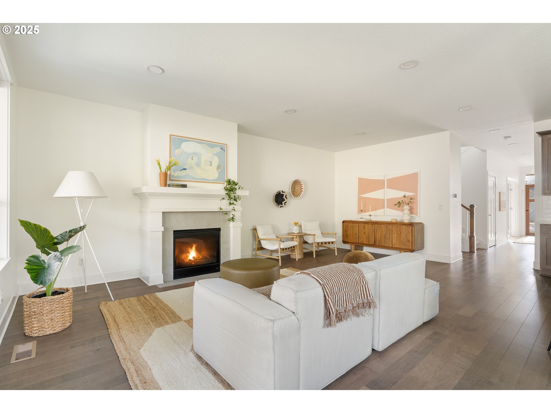 4219 Southwest Collins Street Portland, OR 97219 - Photo 8 of 48 Gallery Image 8