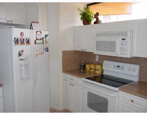 8195 Severn Drive, Unit B Boca Raton, FL 33433 - Photo 7 of 16 Additional Photo