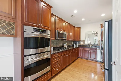 $865,000 | 8932 Pink Carnation Court, Lorton, VA 22079
