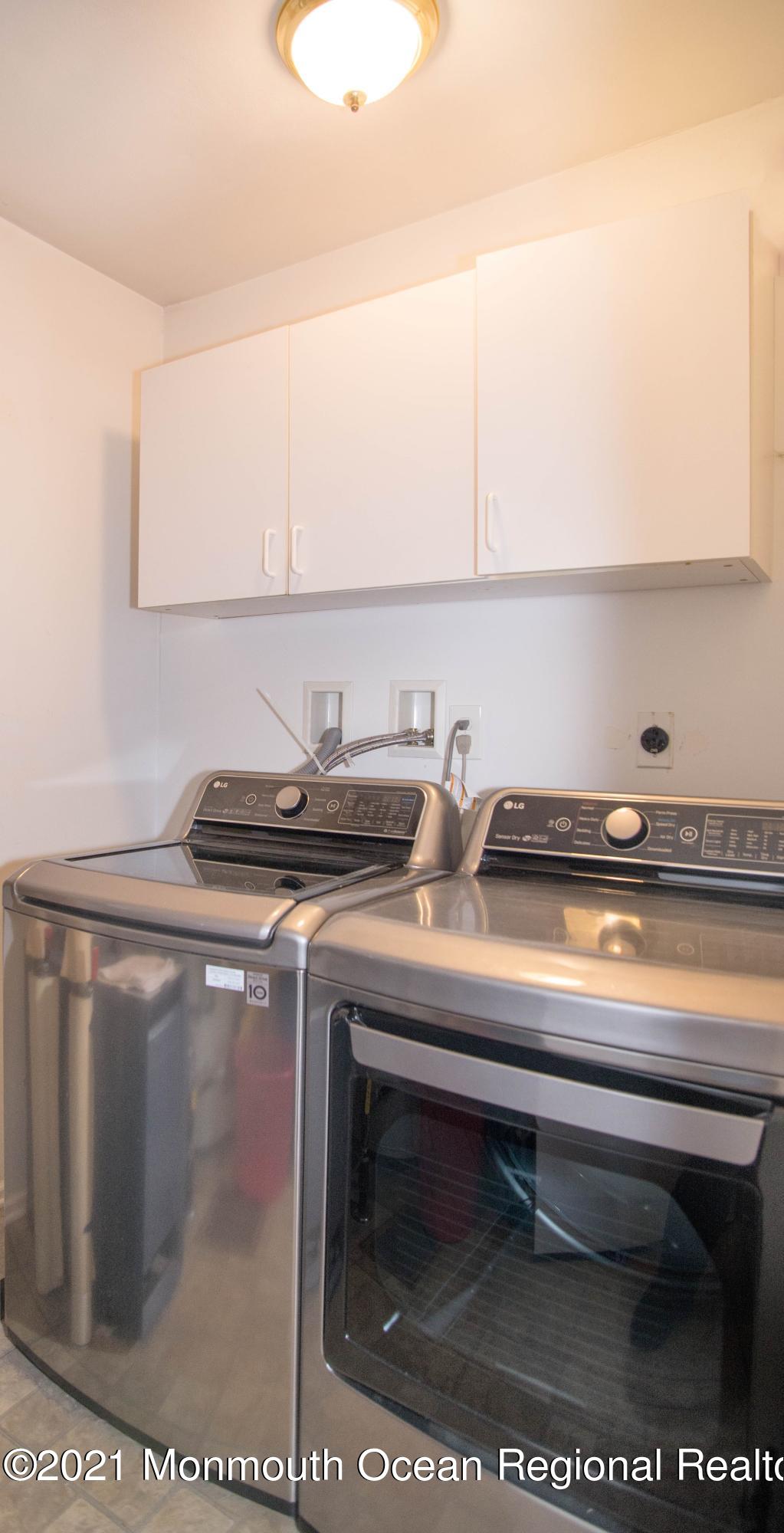 37 Heather Road Toms River, NJ 08753 - Photo 16 of 18 _RMJ9496 laundry toom