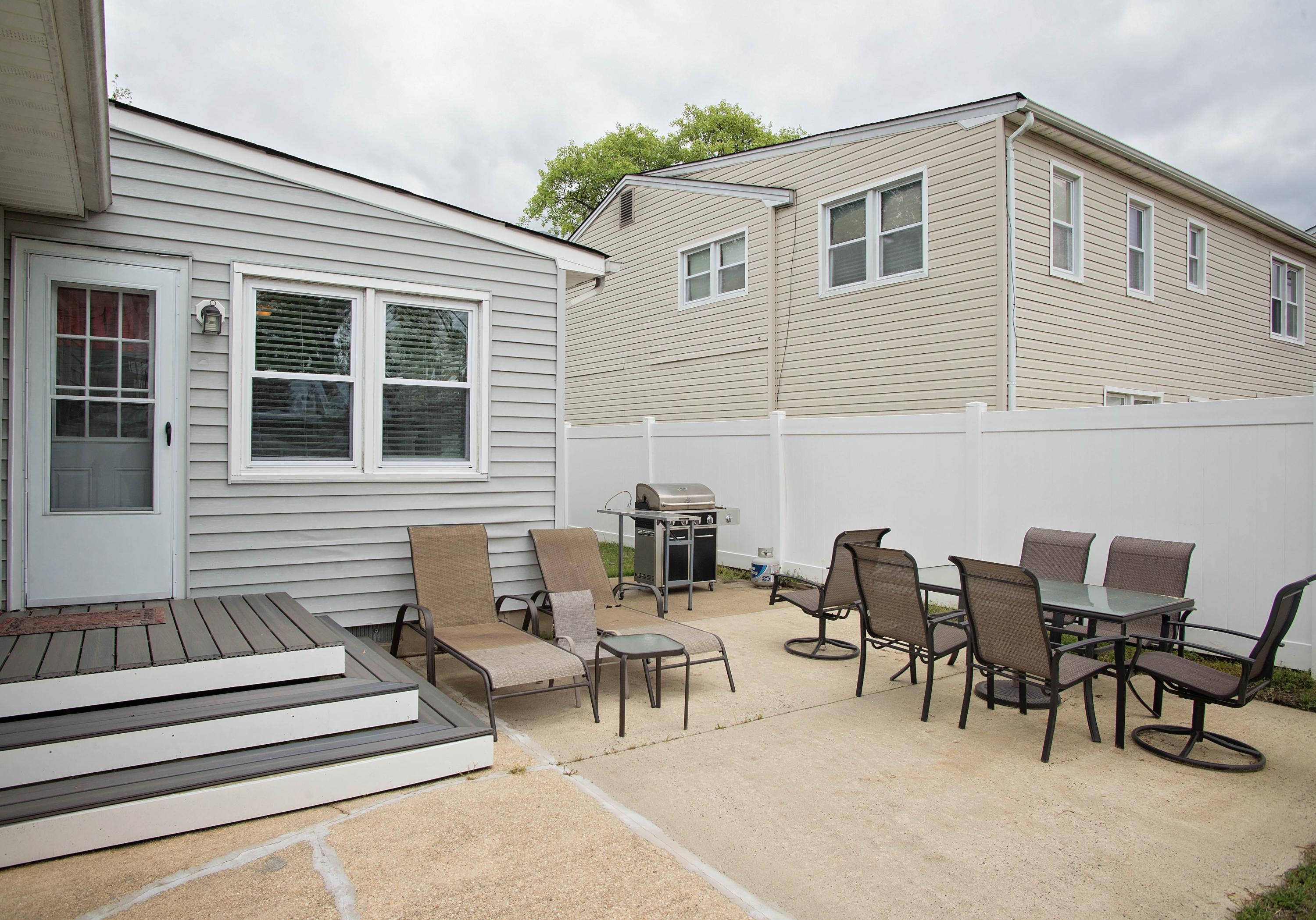 37 Heather Road Toms River, NJ 08753 - Photo 17 of 18 patio