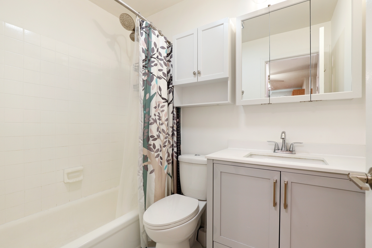 1900 Light Road, Unit 202 Oswego, IL 60543 - Photo 9 of 15
